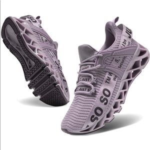 Just So So lightweight athletic shoes